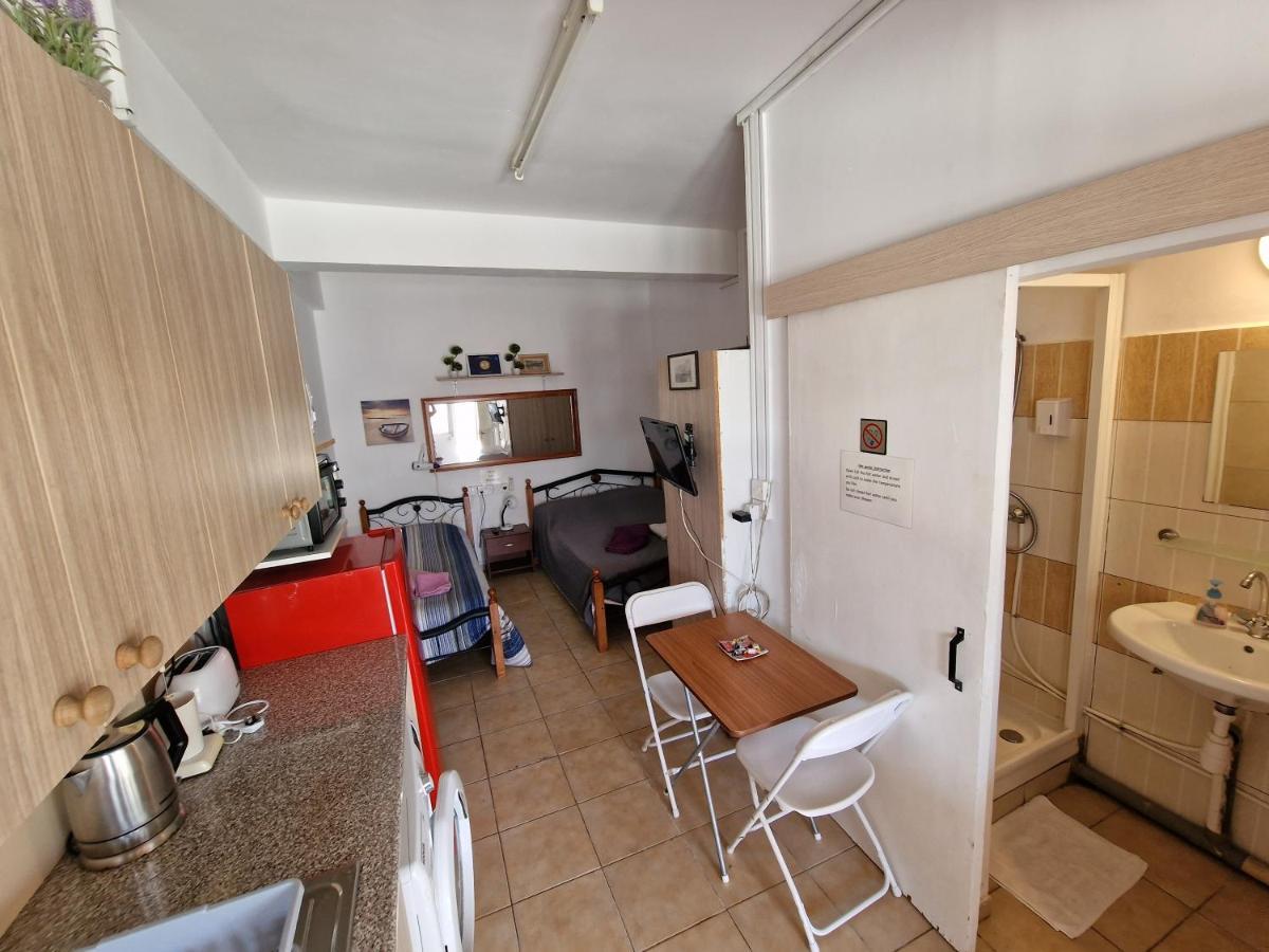 Nicosia Rooms Studios Extérieur photo